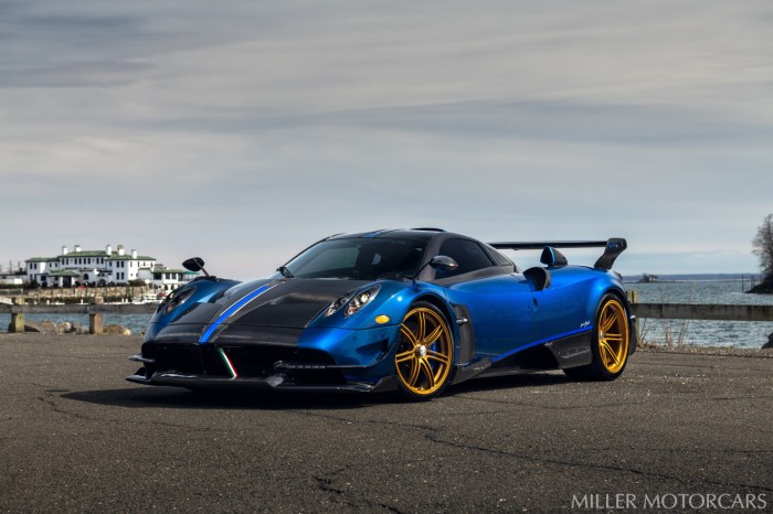 Pagani huayra bc macchina volante sale off price now fangio honors vinci da car kris miller motorcars topgear singh