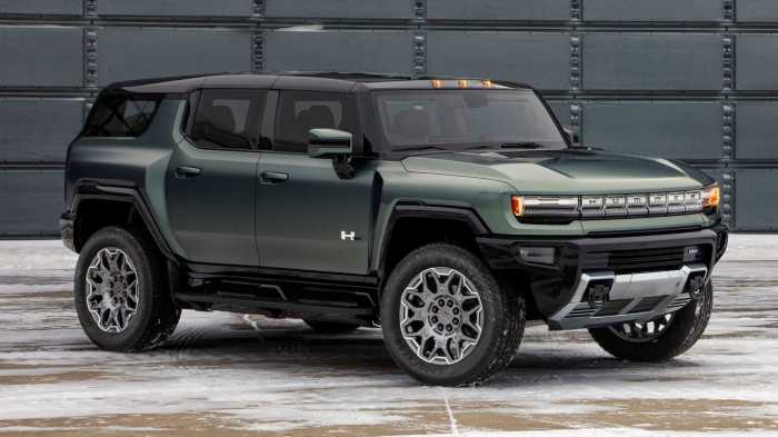 Best features of the Hummer EV