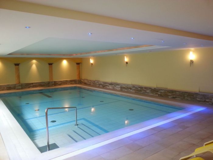 Hotels with indoor pools in Germany