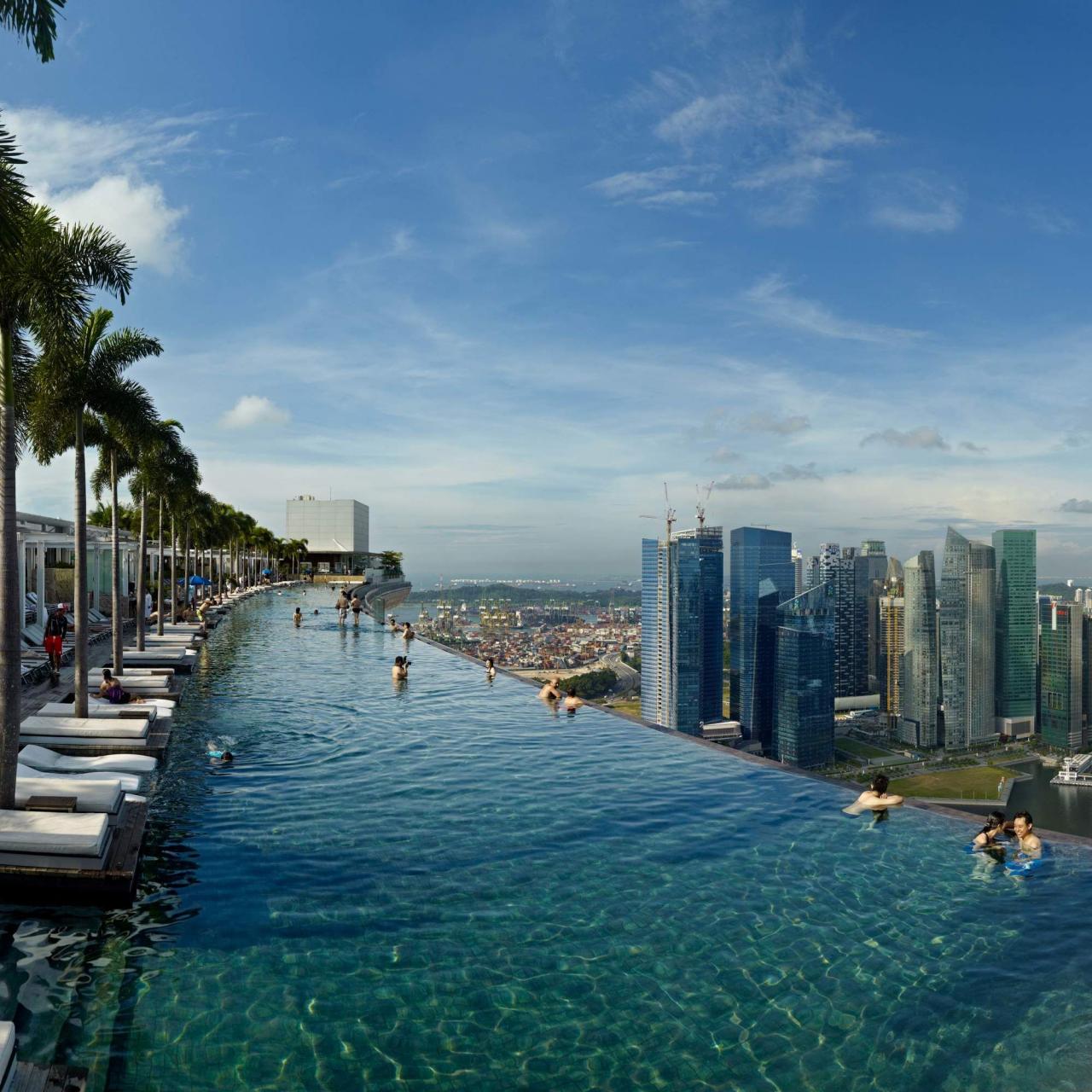 Hotels with private pools in Singapore