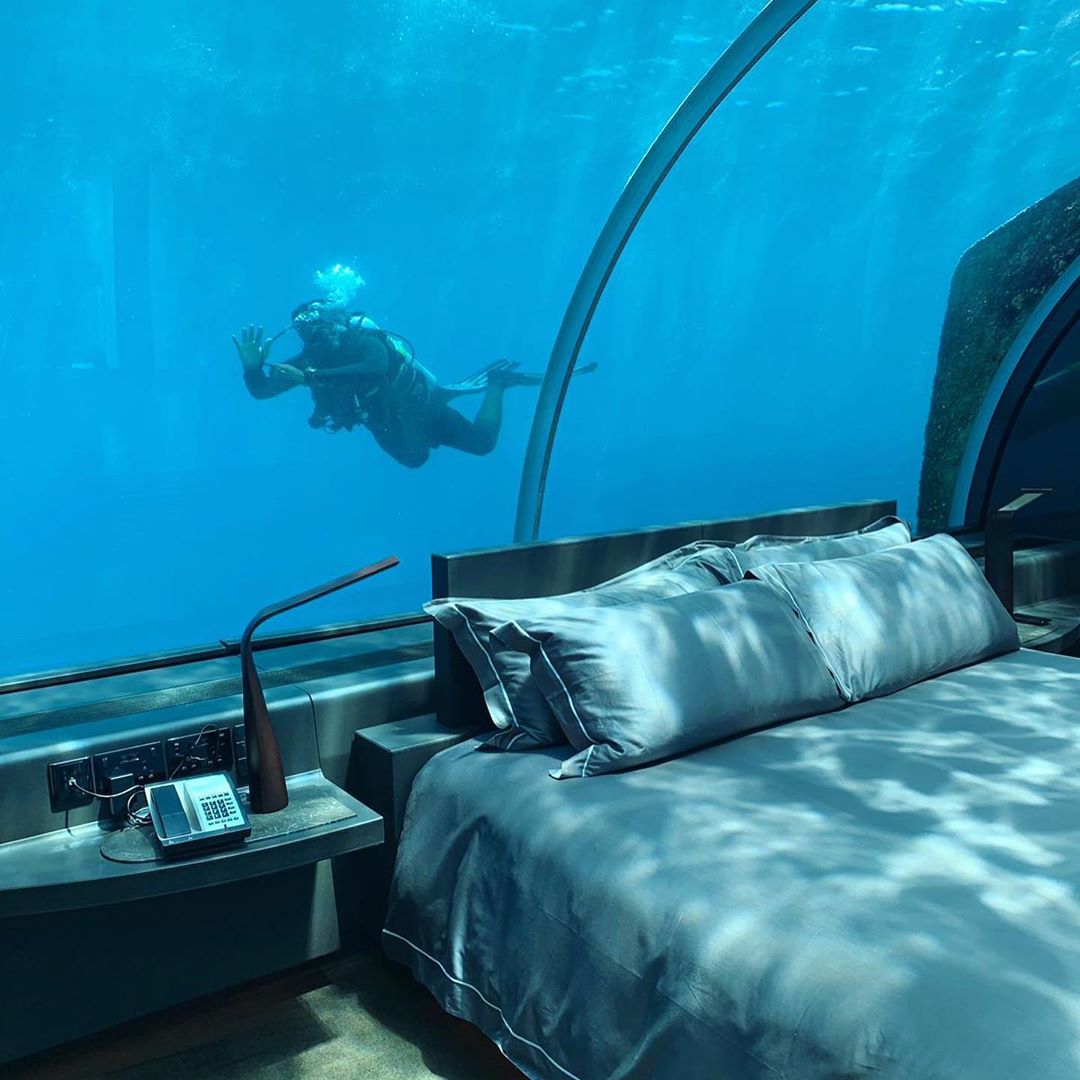 Hotels with underwater suites in Singapore